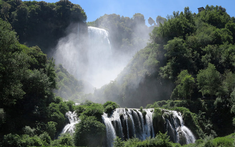 Blick auf die Cascate_delle_Marmore